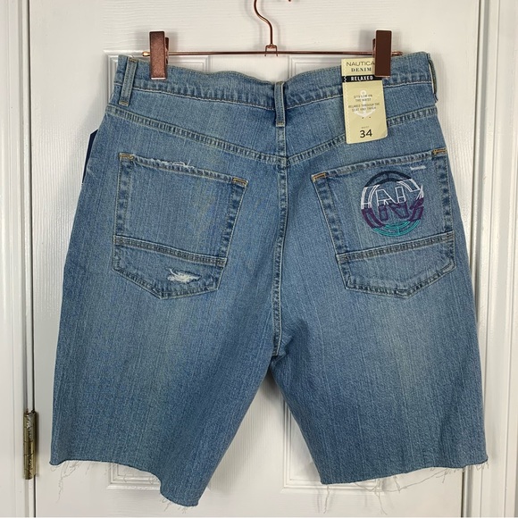 Nautica Mens Relaxed Fit Denim Short Size 34 - Picture 2 of 4